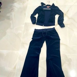 ORIGINAL Juicy Couture navy velour tracksuit. Jacket size Sm, pants size M